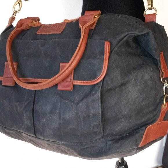 DULUTH TRADING CO XL Heavy-Duty Canvas and Leather Duffle Bag Carry-on Weekender - Picture 3 of 15